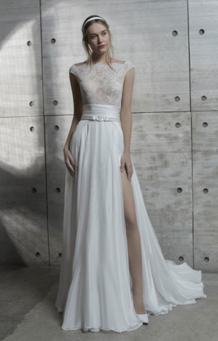 abito in chiffon con corpino in pizzo