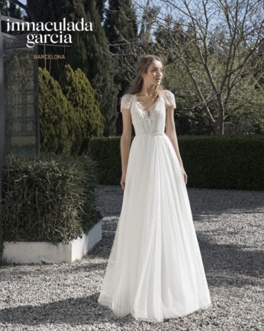 abito da sposa in tulle mano seta e corpino in pizzo chantilly