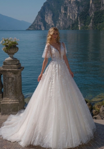 Abito in tulle e pizzo